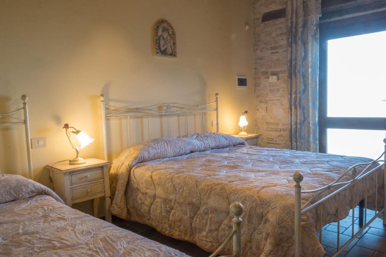 Cubanito Bailon Guest House Ascoli Piceno Exterior photo