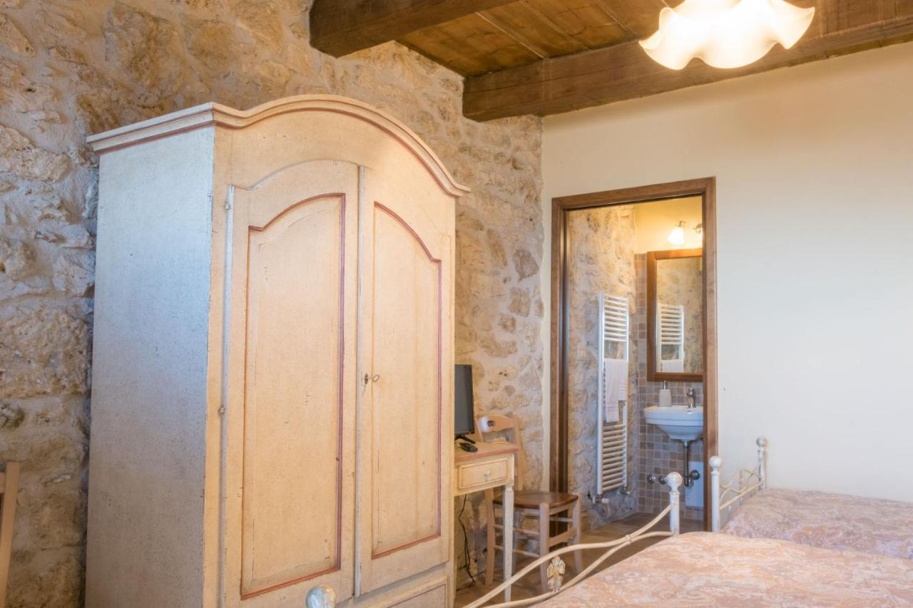 Cubanito Bailon Guest House Ascoli Piceno Exterior photo